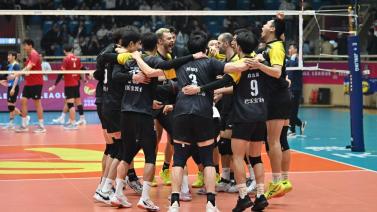 谢文能与埃 谢文能与埃